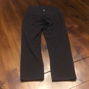 Lululemon Align crops size 2 black